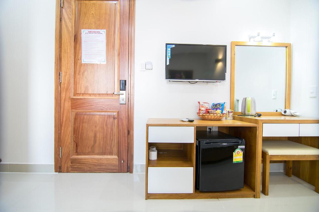 Reddoorz Plus Near Lotte Mart Cong Hoa Ho Chi Minh-staden Exteriör bild